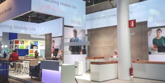 src="content-erstellung-messe.jpg" alt="Content-Erstellung für den Giesecke Messestand auf der Mobile World Congress"